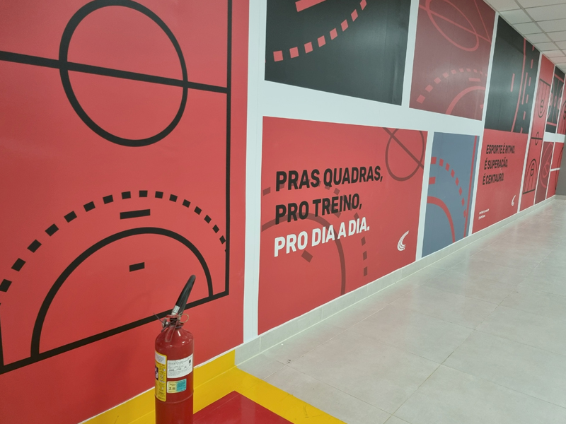impressão em adesivo para parede